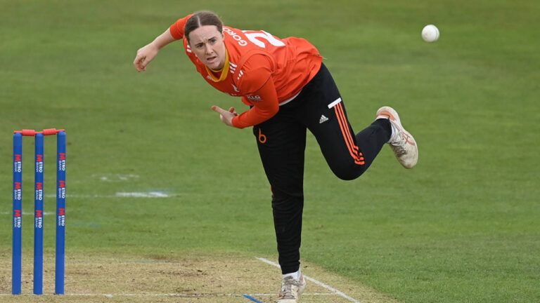 The Blaze vs Surrey Match Report: Elwiss and Gordon Secure Top Spot