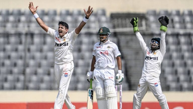 Abbas Defends Pakistan’s Bowling Decision Despite Bangladesh’s Strong Start