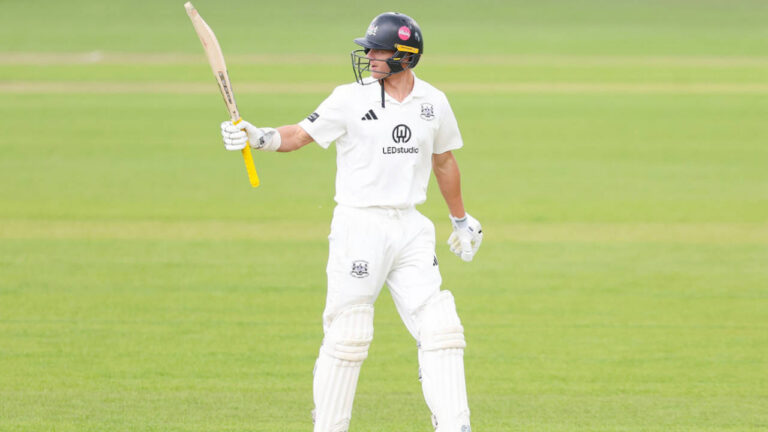 Taylor’s Six-For Limits Gloucestershire After Charlesworth’s 85