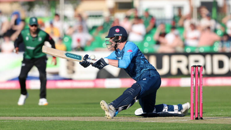 Donald demolition job seals local bragging rights for Derbyshire – Derbyshire Falcons Clinch Vitality Blast Derby Victory Over Notts Outlaws