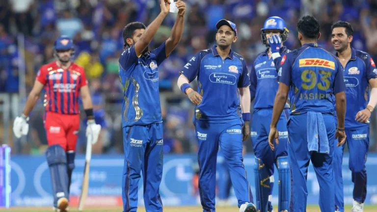 Raghu Sharma Mimics Abhishek Sharma’s Note Celebration in IPL 2026
