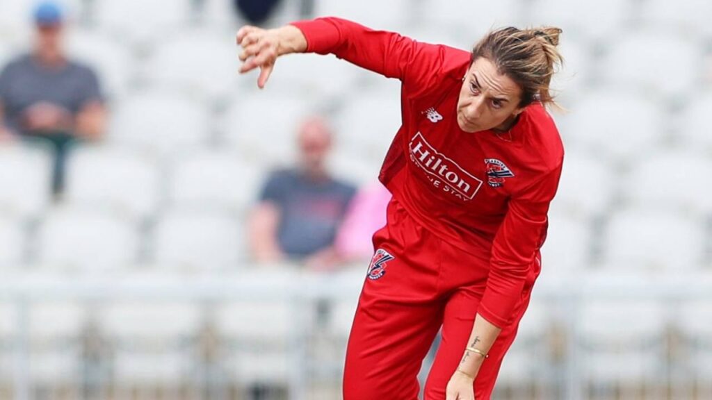 Morris mows through Essex to lift struggling Lancashire in One Day Cup