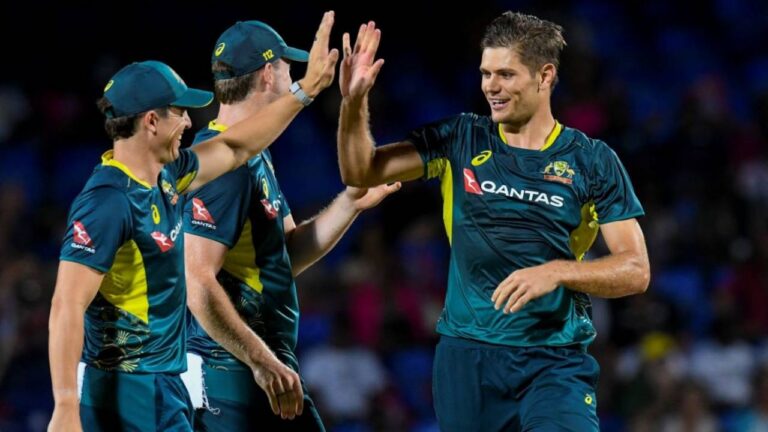 Australia bat first and recall Hardie in bid to wrap up T20I series