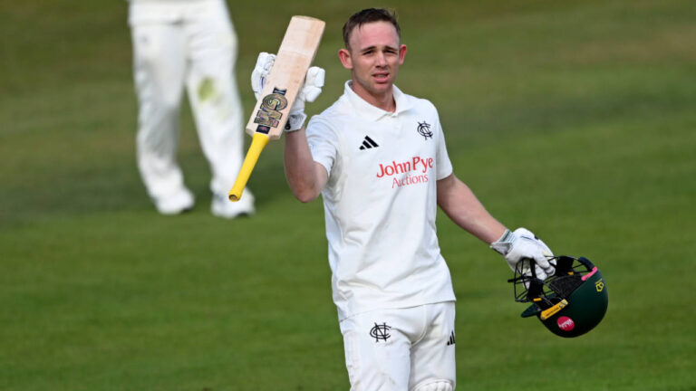 Haynes hundred powers Nottinghamshire towards three-day win