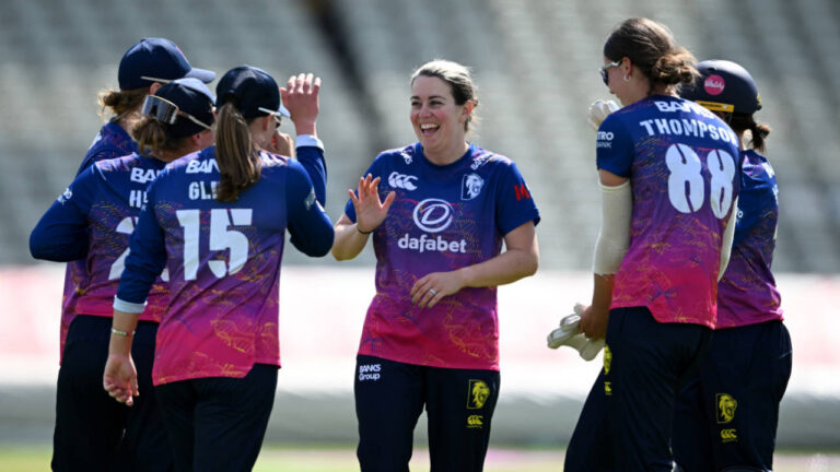 Dominant Display: Levick, Villiers, Armitage Star as Durham Overwhelm Surrey in Metro Bank One Day Cup
