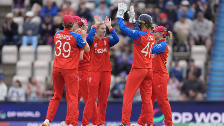 Ecclestone: ‘Dean a great captain, everyone feels calm under her’ for England