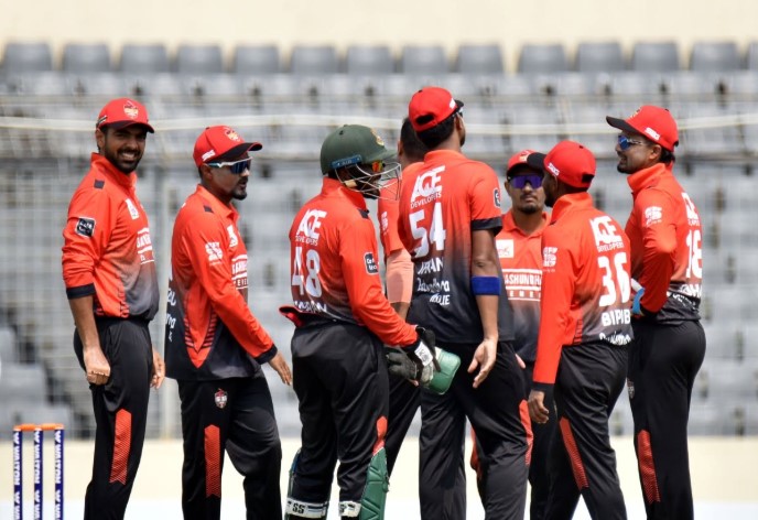 Saif, Sohan star as Bashundhara Strikers secure important win